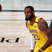 statistik-lebron-james-pada-laga-kontra-heat-di-final-nba-2020