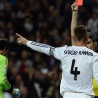 5-pemain-yang-mengoleksi-kartu-merah-terbanyak-sepanjang-sejarah