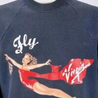 sweater-bekas-putri-diana-dijual-seharga-rp742-juta-kamu-yang-beli-sis-wow