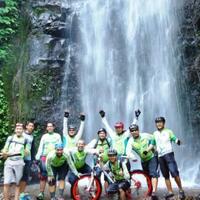 selain-bogor-ternyata-di-serang-juga-banyak-curug-deket-juga-dari-jakarta-lho