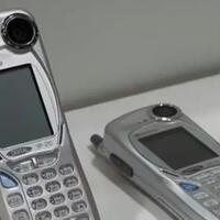 ini-handphone-pertama-yang-dibekali-fitur-kamera-resolusinya-berapa-ya