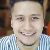 arie-untung-kecam-presiden-macron-taruh-tas-mahal-merek-prancis-di-lantai