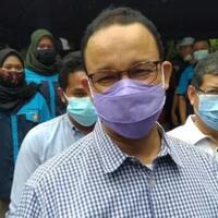 anies-ceo-office-boy-bisa-berdiri-sejajar-di-kendaraan-umum
