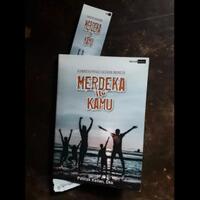 coc-review-buku-antologi-merdeka-itu-kamu-karya-54-penulis-keren-di-kpfi