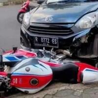 viral-pengemudi-ayla-seruduk-motor-cbr1000rr-sp-di-banyumas