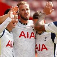 seremnya-tottenham-hotspur-di-hadapan-manchester-city