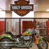 gudang-hingga-kamar-kayu-7-potret-awal-perjuangan-brand-terkenal-favoritmu