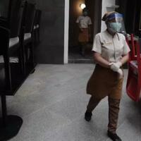 parah-resto-resto-di-mal-bertumbangan-mati-pelan-pelan