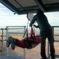 menguji-nyali-di-tempat-terbengkalai-hingga-membeli-jembatan-tidak-terpakai