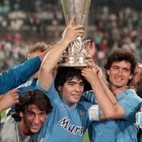 diego-maradona-tetap-akbar-tanpa-trofi-terakbar-di-eropa