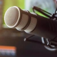 buka-bukaan-gimana-cara-memasarkan-podcast-agar-laku-pelajari-kuy-gan
