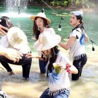 ambyar--jembatan-ambruk-peserta-miss-thailand--nyemplung--di-kolam