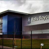 mobil-mewah-rolls-royce-dibuat-tanpa-menggunakan-robot