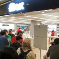 klarifikasi-ibox-terkait-viral-video-tiktok-konsumen-pakai-sandal-jepit