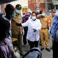 risma-ke-gelandangan-jakarta-saya-kasih-tempat-tinggal-ya