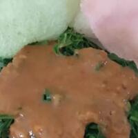 pecel-siram-daun-kenikir-sedap-juga-kaya-manfaat