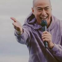 pandji-pragiwaksono-chat-karyawannya-di-luar-jam-kantor-apakah-menyalahi-etika