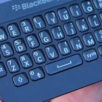 blackberry-siap-come-back-boyong-nostalgia-qwerty-keyboard