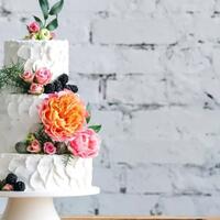 weddingcake-pakai-kue-asli-bukan-dummy-ada-tips-dan-triknya