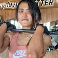 pemain-voli-cantik-yolla-yuliana-mengharumkan-nama-bangsa-dan-senang-dengan-tato