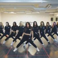 4-dance-cover-dari-group-k-pop-ini-gak-kalah-sama-aslinya