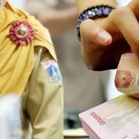 memalukan-gaji-gede-thr-cair-pns-pajak-masih-aje-disuap