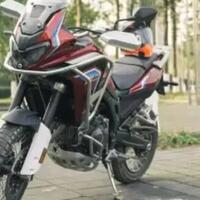 kloningan-africa-twin-ini-lebih-canggih-pakai-kamera-depan-belakang