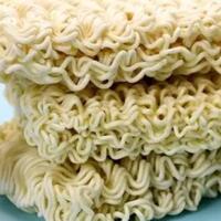 kenapa-mie-instan-bentuknya-keriting-dan-bergelombang