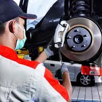 perhatikan-ini-penyebab-rem-mobil-blong