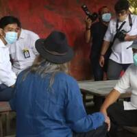 viral-gibran-duduk-di-atas-meja-depan-menteri-basuki-begini-faktanya