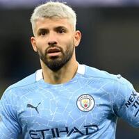 aguero-cabut-skuad-legendaris-man-city-2011-12-habis