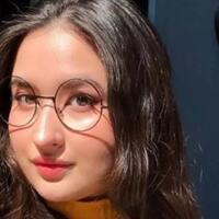 tips-makeup-ke-kantor-menggunakan-kacamata