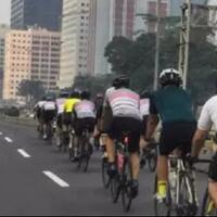 cerita-petugas-dishub-tegur-pesepeda-road-bike-keluar-jalur-malah-galakan-mereka