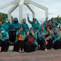 menikmati-keseruan-papajar-di-pantai-keusik-urug-sukabumi