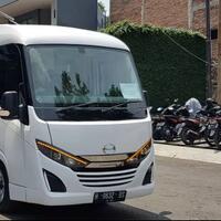 mengenal-hino-dutro-110-sdbl-microbus-travel-dengan-mesin-4-liter