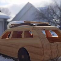 ga-melulu-harus-beli-kok-yuk-bikin-mainan-sekaligus-pajangan-mobil-dari-kayu