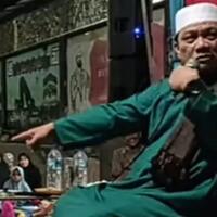 marah-disuguhi-air-putih-saat-ceramah-yahya-waloni-minuman-penyakitan