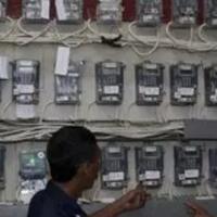 ibu-bapak-siap-siap-berhemat-listrik--lpg-3-kg-mau-naik