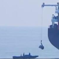 mission-failed---saat-kapal-quotmata-mataquot-iran-terkena-ranjau-israel-di-laut-merah