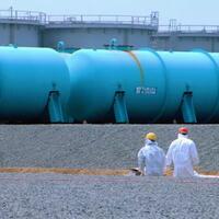 panas-menlu-china-tantang-pm-jepang-minum-air-radioaktif-sebelum-membuangnya-ke-laut