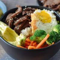 rekomendasi-rice-bowl-ala-korea-untuk-menu-sahur