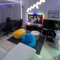 serunya-staycation-di-gaming-room-bareng-temen-saat-ramadhan