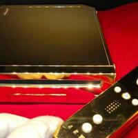 nintendo-wii-berlapis-emas-24-karat-milik-ratu-elizabeth-ii-dijual-dengan-harga-43-m