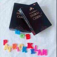 review-buku--patrick-kellan-s-moral-code-black-cover-the-magic-of-the-book