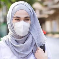 kiat-kiat-makeup-tahan-lama-di-hari-kemenangan