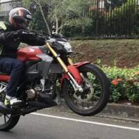 vixion-vs-cb150-vs-gsx-s150-siapa-paling-kenceng-soal-top-speed