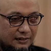 novel-baswedan-dan-puluhan-pegawai-nobar--kpk-end-game