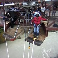 bocah-top-penakluk-esktrem-sport-bungee-jumping