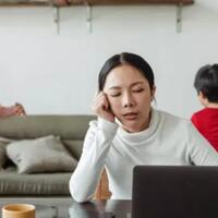 lakukan-7-hal-ini-agar-tetap-dengan-anak-jika-kamu-ibu-merangkap-wanita-karir