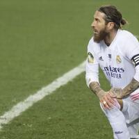 arsenal-dan-chelsea-harap-harap-cemas-tunggu-sergio-ramos-batal-ke-psg